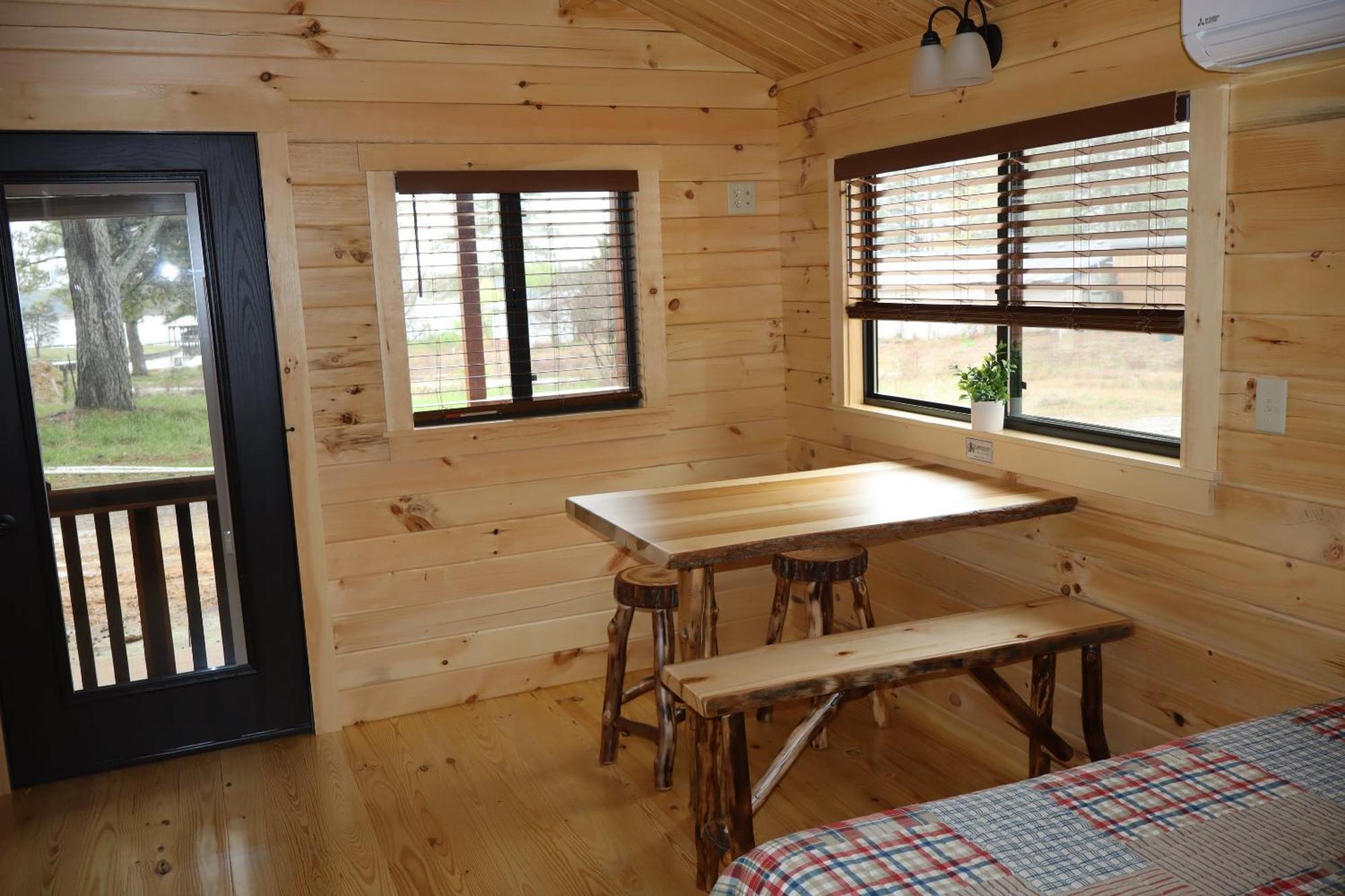 Cowan Creek Lodges Centre Екстериор снимка